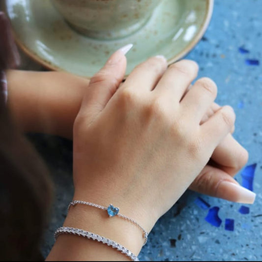 Elegant Ocean Blue Zirconic Heart Crystal Bracelet